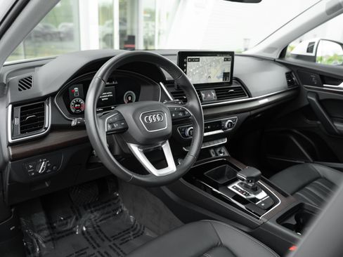 Certified 2023 Audi Q5 2.0T Premium Plus w/ Premium Plus Package AWD/4WD image 10