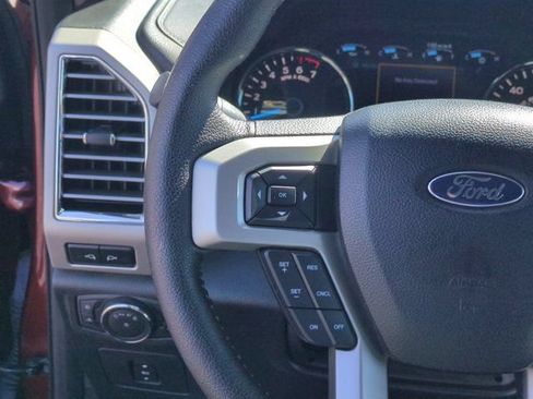 Used 2015 Ford F150 Lariat w/ Equipment Group 502A Luxury AWD/4WD image 18