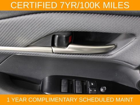 Used 2025 Toyota Camry SE FWD image 17