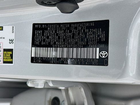 Used 2024 Toyota Corolla LE image 12