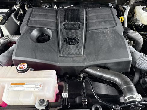 Used 2023 Toyota Tundra 1794 Edition image 45