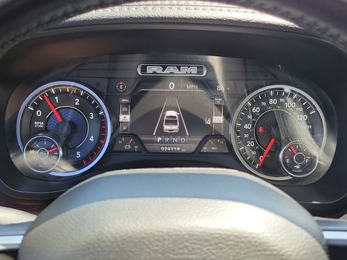 Used 2020 RAM 3500 Laramie AWD/4WD image 9