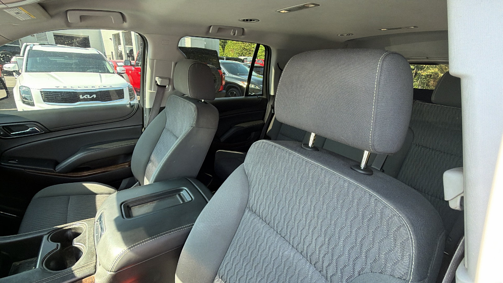 Used 2017 Chevrolet Tahoe LS w/ All-Season Package RWD image 17