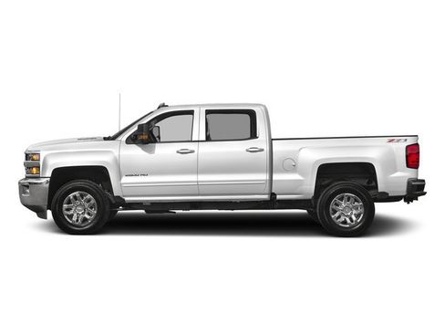 Used 2018 Chevrolet Silverado 2500 LT AWD/4WD image 3