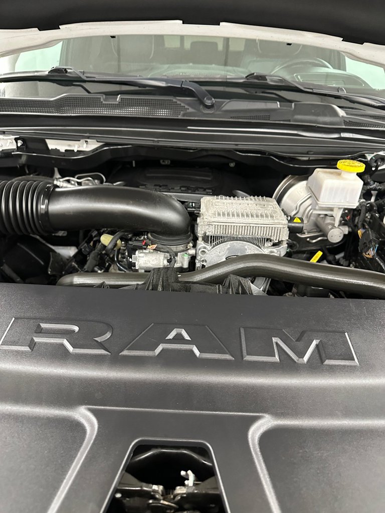 Used 2024 RAM 1500 Limited AWD/4WD image 7