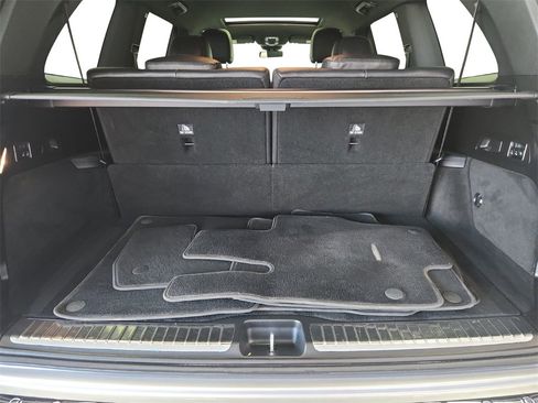 Used 2020 Mercedes-Benz GLS 450 4MATIC image 31