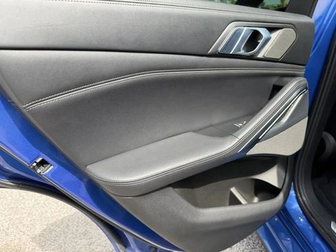 Used 2020 BMW X6 M50i AWD/4WD image 15