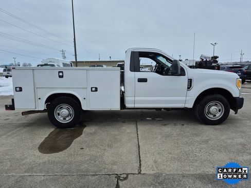 Used 2017 Ford F250 XL image 8