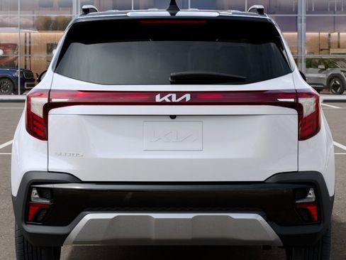 New 2026 Kia Seltos S FWD image 13