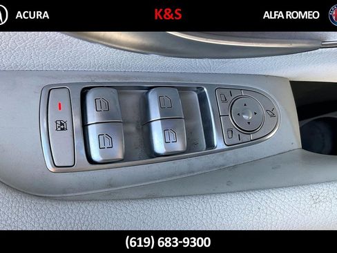 Used 2022 Mercedes-Benz E 350 Sedan w/ AMG Line Exterior image 9