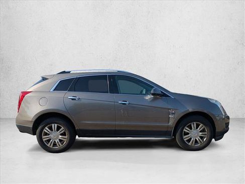 Used 2011 Cadillac SRX Luxury FWD image 4
