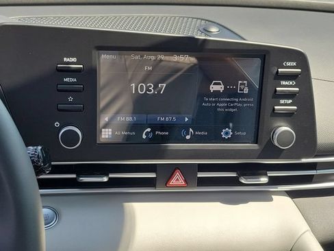 New 2026 Hyundai Elantra SEL Sport FWD image 11