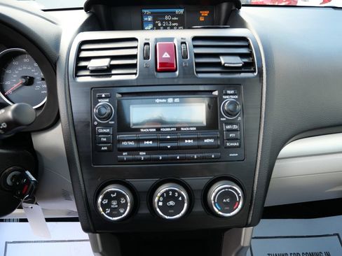 Used 2015 Subaru Forester 2.5i Premium w/ All-Weather Package AWD/4WD image 17