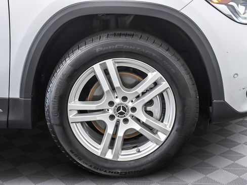 Used 2022 Mercedes-Benz GLA 250 w/ Premium Package Lite image 30