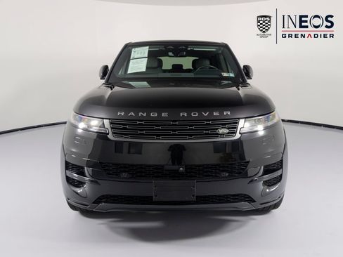 Used 2024 Land Rover Range Rover Sport SE AWD/4WD image 8