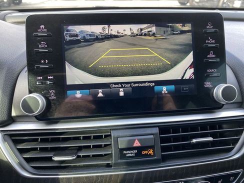 Used 2022 Honda Accord Touring image 15