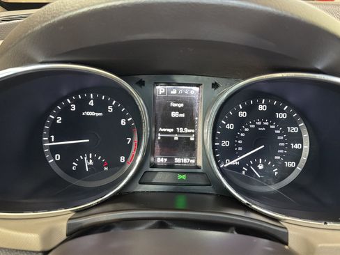 Used 2017 Hyundai Santa Fe SE w/ SE Premium Package 02 FWD image 28