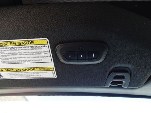 Used 2018 Jeep Wrangler Unlimited Sahara image 29