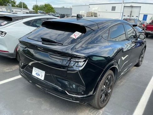 Used 2021 Ford Mustang Mach-E Premium RWD image 4