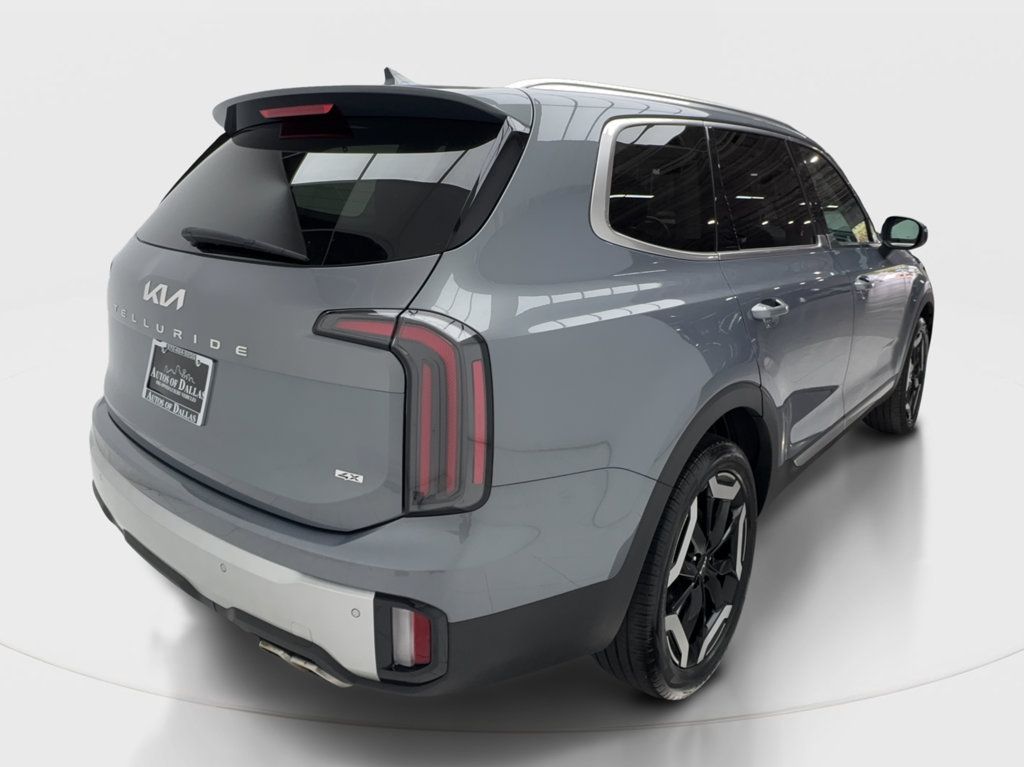 Used 2024 Kia Telluride EX w/ EX Captain's Chair Package AWD/4WD image 8