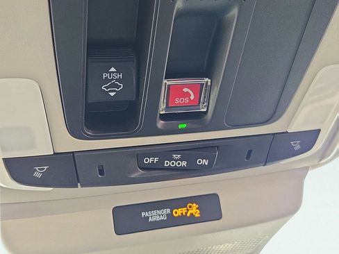 Used 2023 Honda Accord Touring image 30