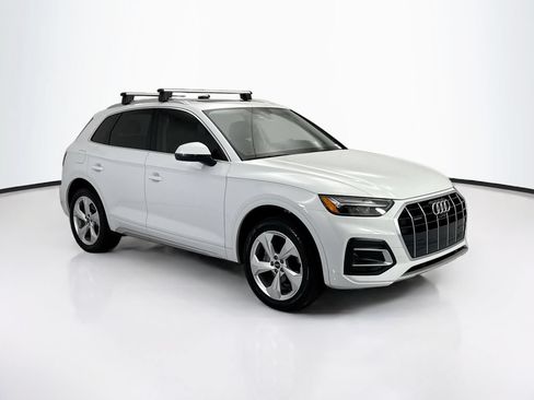 Certified 2021 Audi Q5 Premium Plus w/ Premium Plus Package AWD/4WD image 3