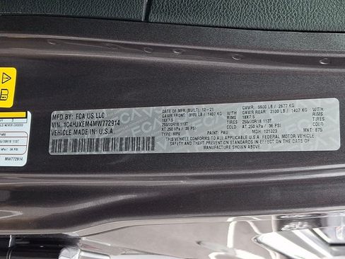 Used 2021 Jeep Wrangler Unlimited Sahara AWD/4WD image 27