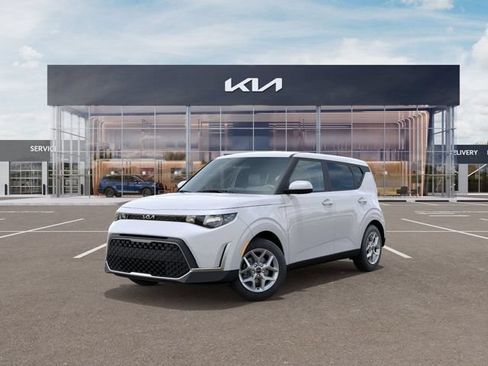 Certified 2025 Kia Soul LX w/ LX Technology Package FWD image 1