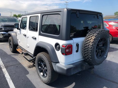 Used 2021 Jeep Wrangler Unlimited Sport AWD/4WD image 5