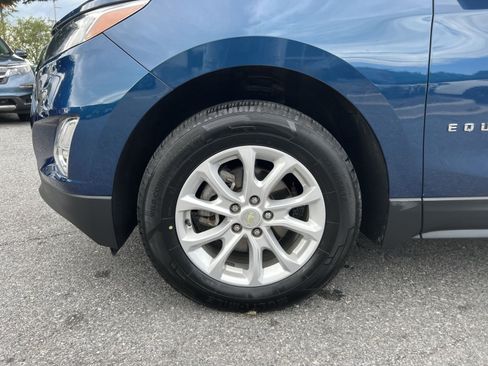Used 2021 Chevrolet Equinox LT AWD/4WD image 12