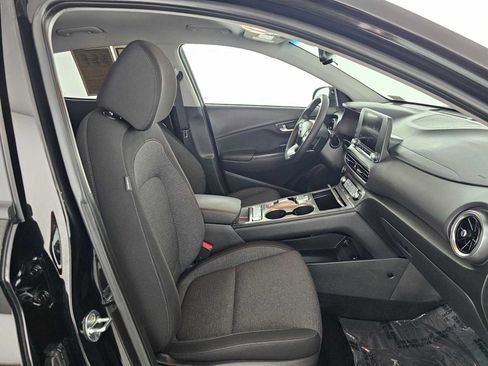 Used 2023 Hyundai Kona SE w/ Cargo Package FWD image 10