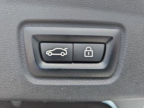 Certified 2022 BMW i4 eDrive40 w/ M Sport Package image 13