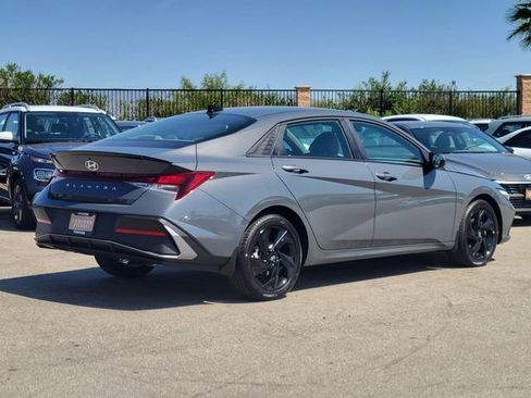 New 2026 Hyundai Elantra Sport image 2