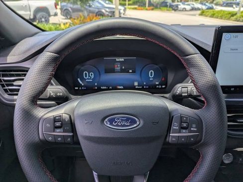 Used 2026 Ford Escape ST-Line Elite w/ Premium Technology Package AWD/4WD image 23