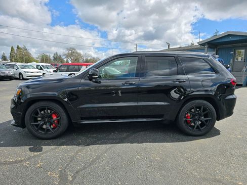 Used 2019 Jeep Grand Cherokee SRT AWD/4WD image 2