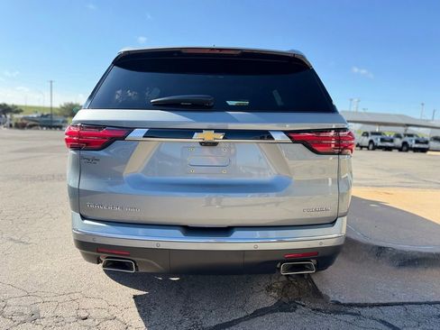 Used 2023 Chevrolet Traverse Premier AWD/4WD image 5