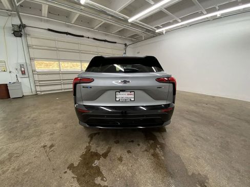 Used 2024 Chevrolet Blazer EV RS image 5