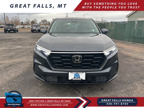 Used 2023 Honda CR-V LX image 2