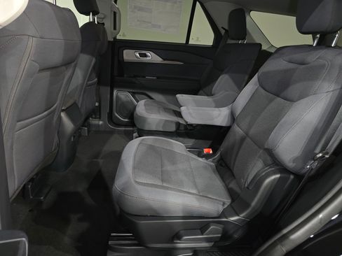 New 2026 Ford Explorer Active AWD/4WD image 34