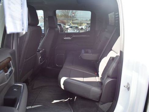 Used 2022 GMC Sierra 1500 Elevation w/ Elevation Premium Package image 34