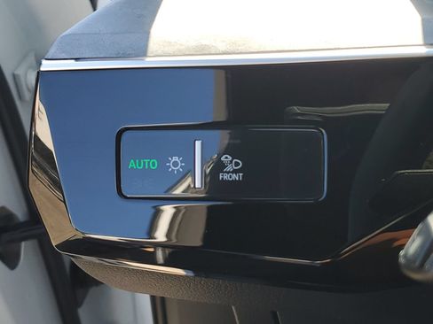 Used 2022 Audi e-tron Chronos AWD/4WD image 21