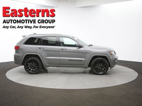 Used 2020 Jeep Grand Cherokee Altitude image 45