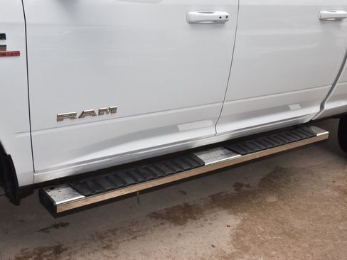 Used 2024 RAM 2500 Laramie image 36