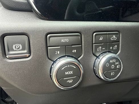 New 2026 GMC Sierra 1500 Elevation w/ Elevation Premium Package AWD/4WD image 14