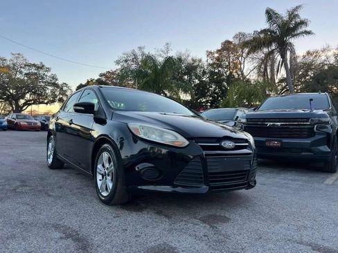 Used 2013 Ford Focus SE FWD image 18