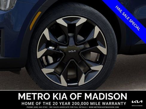 New 2026 Kia Sorento EX AWD/4WD image 9