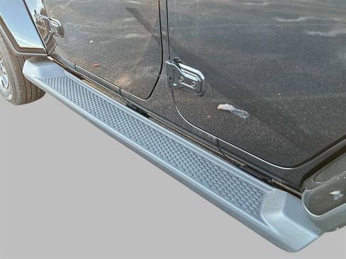 New 2026 Jeep Wrangler Sahara image 7