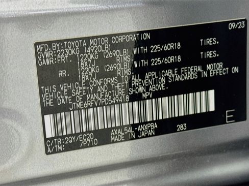 Certified 2023 Toyota RAV4 XSE AWD/4WD image 32
