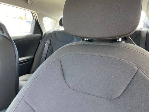 New 2026 Kia K4 FWD image 14