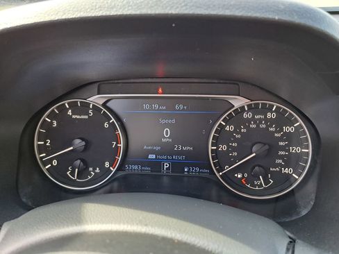 Used 2024 Nissan Altima 2.5 SV image 8